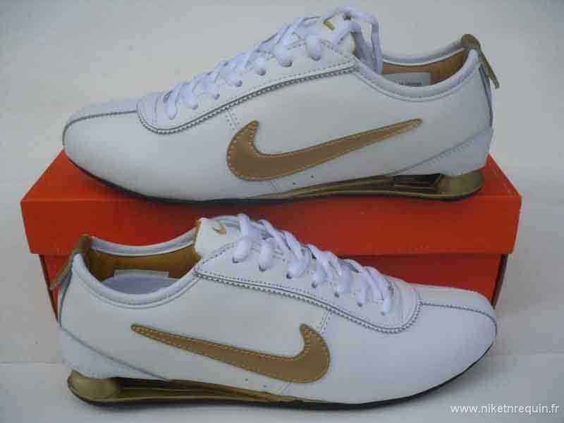 Hommes Nike Shox R2 Or Blanc